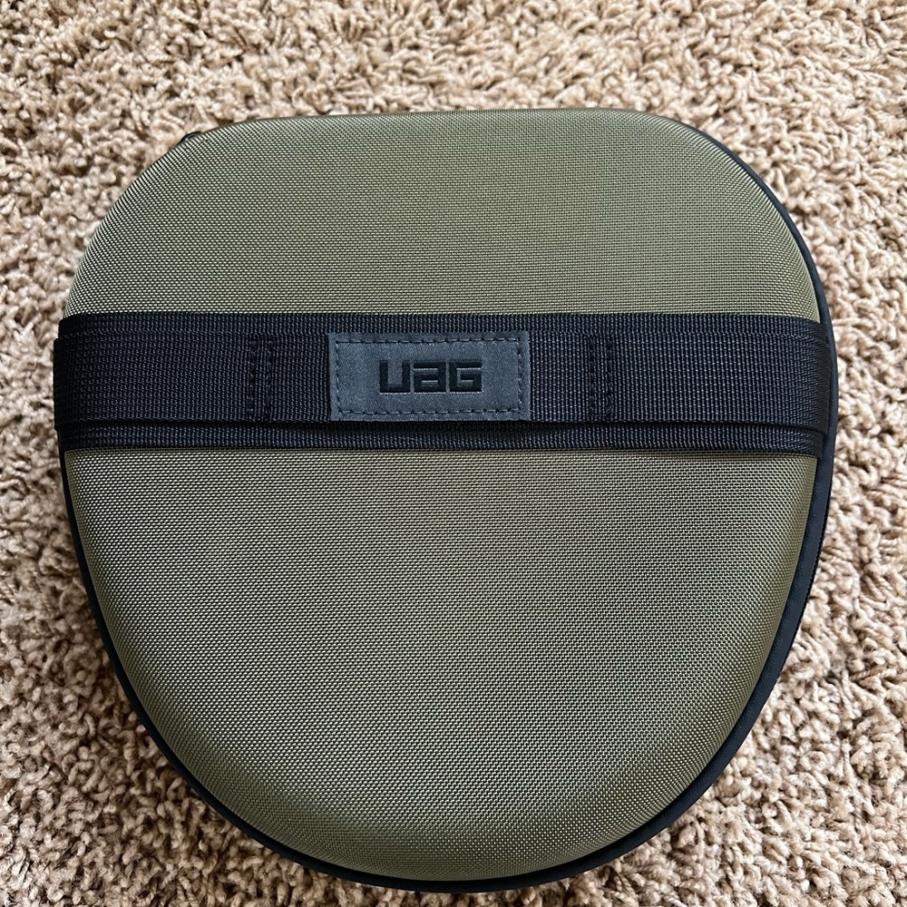 UAG AirPods Max Protective Case Olive Green - Slim Durable Headphone Cover NEW